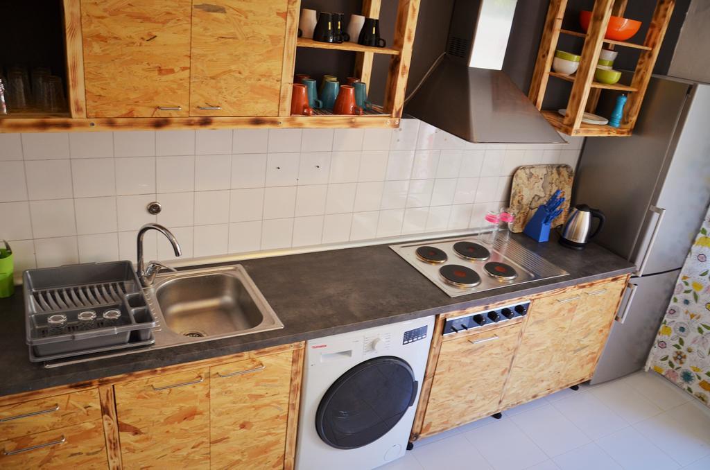 Mostar Downtown Hostel ภายนอก รูปภาพ